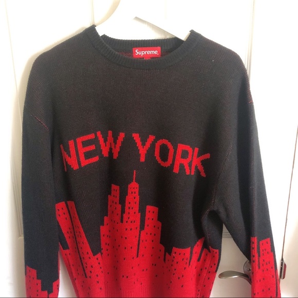 Supreme hoodie